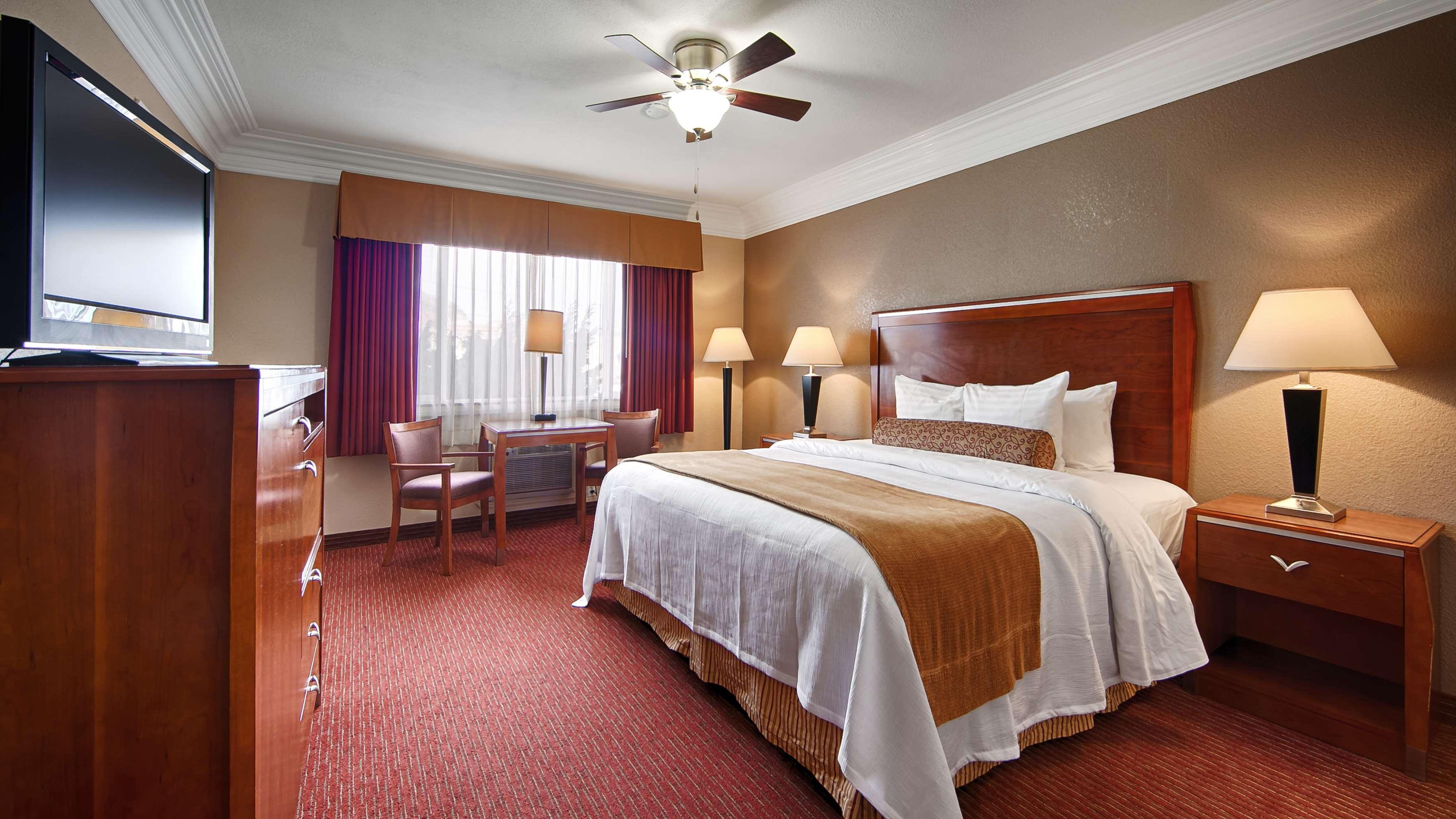 Best Western Tradewinds Morro Bay Bagian luar foto