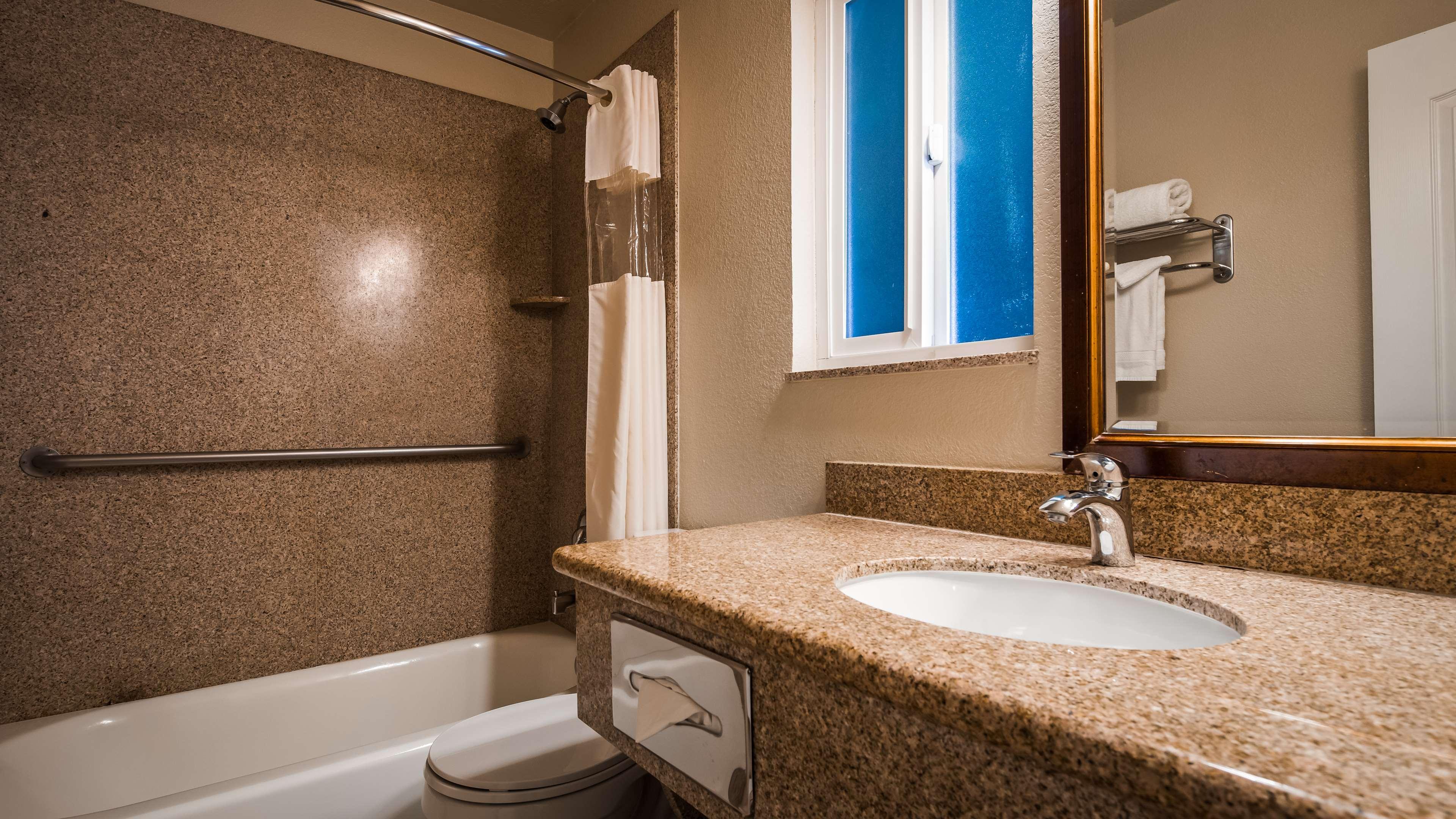 Best Western Tradewinds Morro Bay Bagian luar foto
