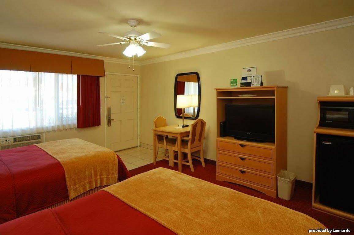Best Western Tradewinds Morro Bay Bagian luar foto